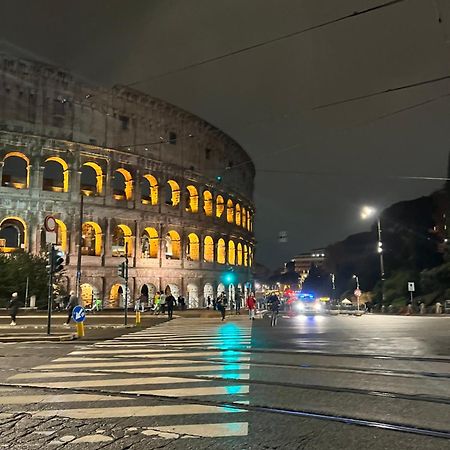 Al Colosseo Appartamento Vintage Roma Exterior foto